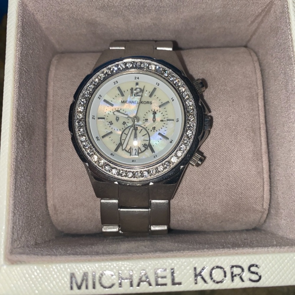 Brand New silver Michael Kors watch